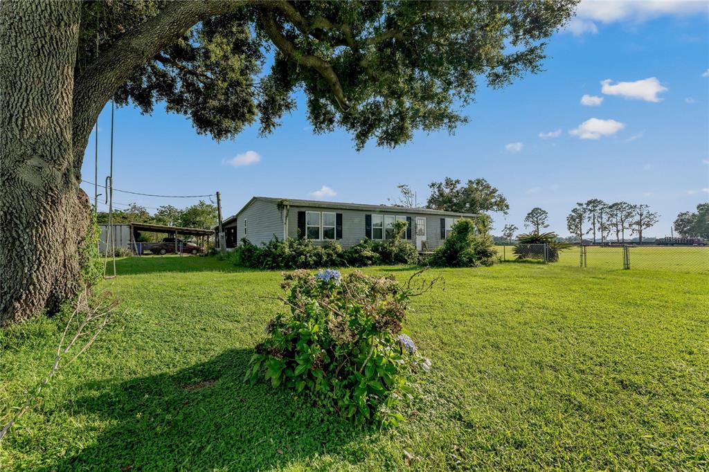 2631 E TRAPNELL ROAD