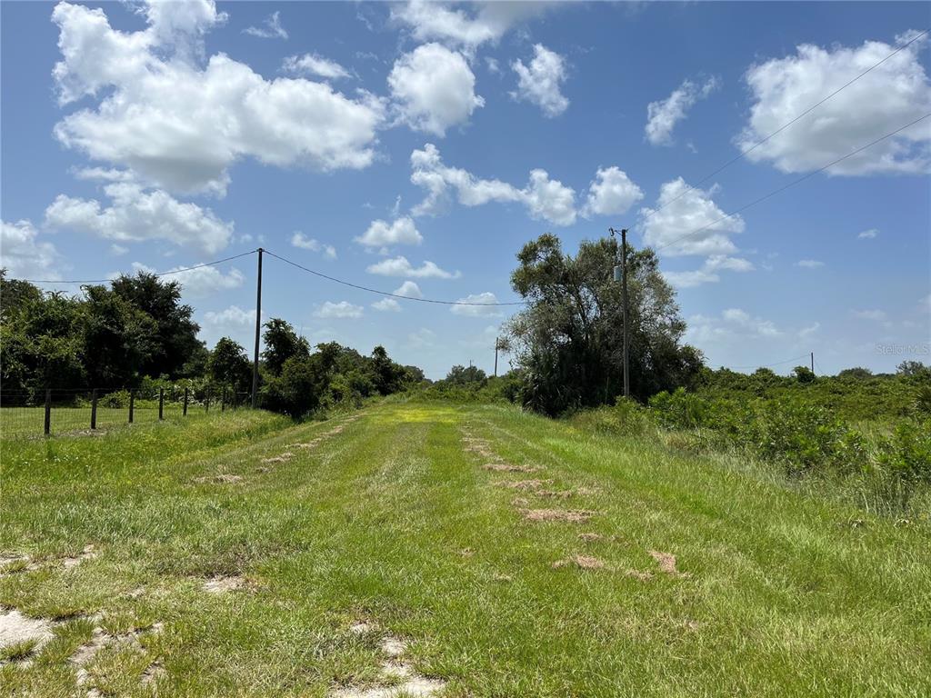 18325 NW 278TH STREET, OKEECHOBEE, FL — photo 4 of 19