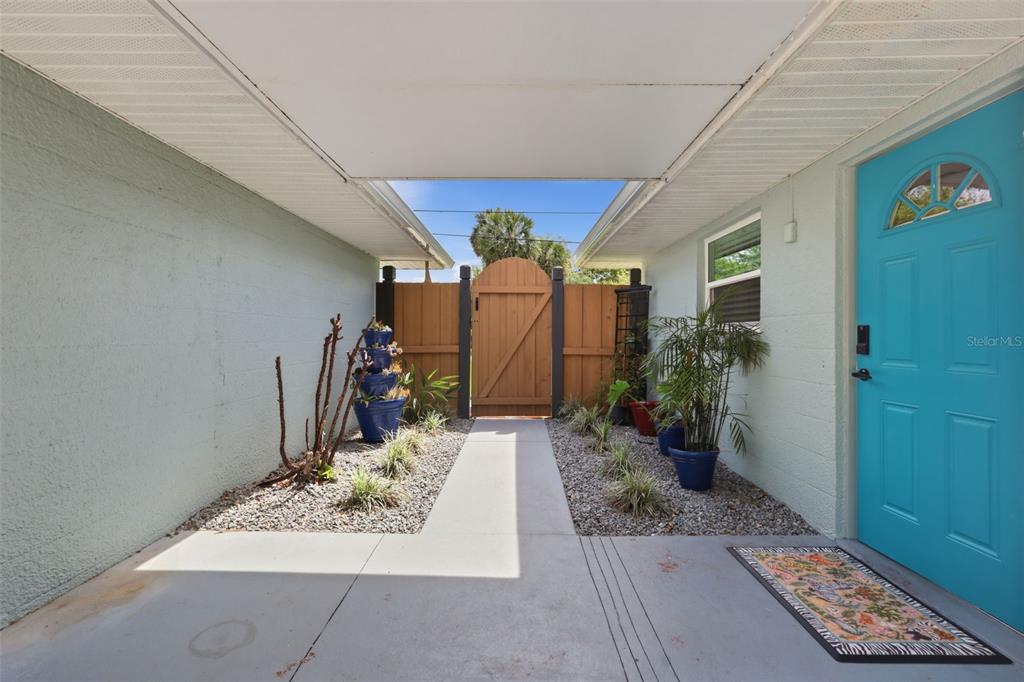 1820 ANCHOR AVENUE
