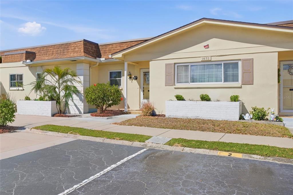 1632 S LAKE AVENUE UNIT 3