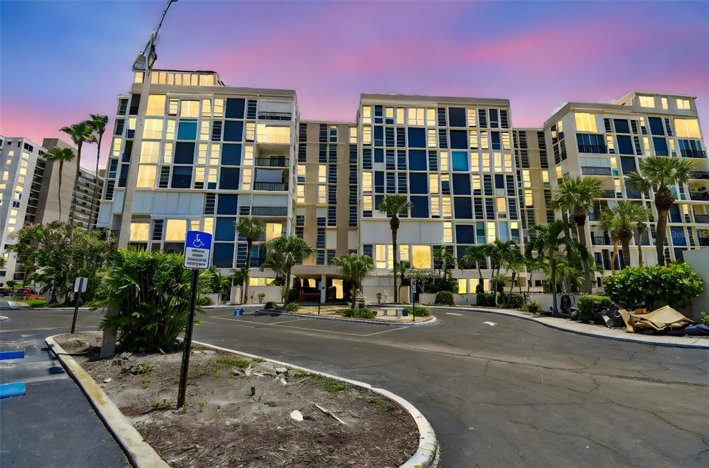 7400 SUN ISLAND DRIVE S UNIT 411