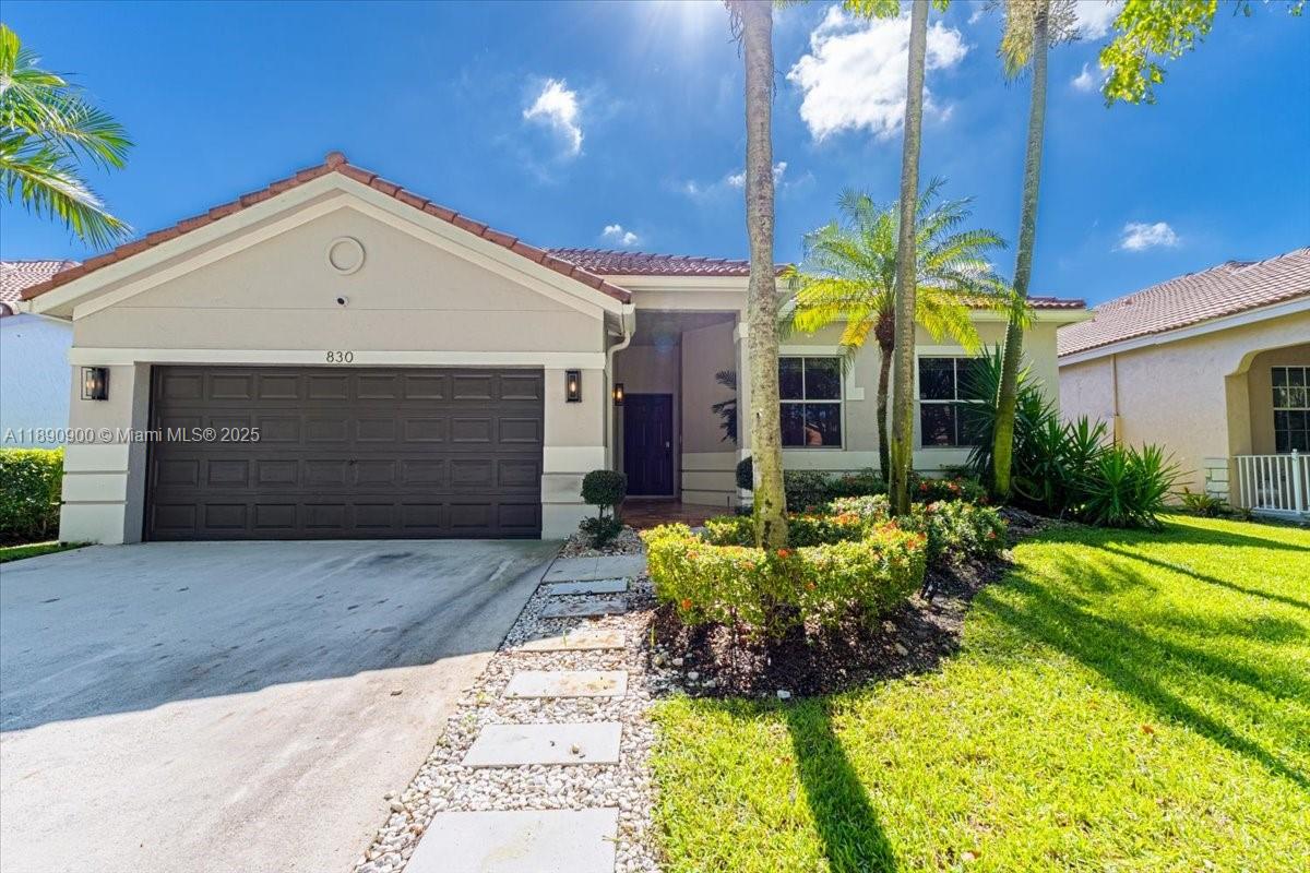 830 Lavender Cir, Weston FL 33327
