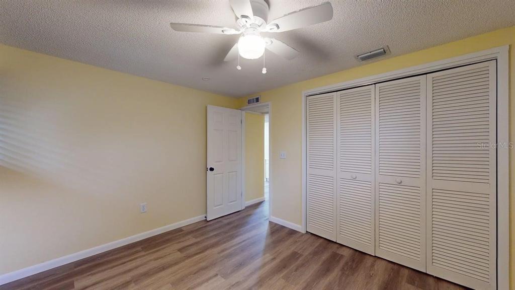 3202 21ST AVENUE W, BRADENTON, FL — photo 3 of 30