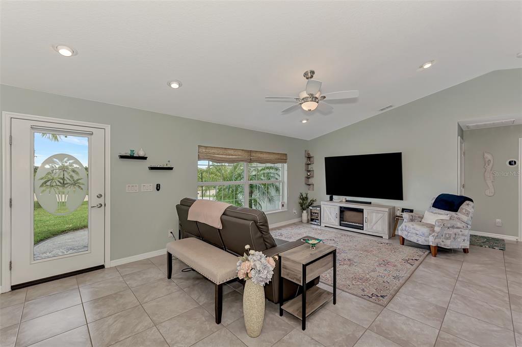 8 AMIDSHIP ROAD, PLACIDA, FL — photo 5 of 30