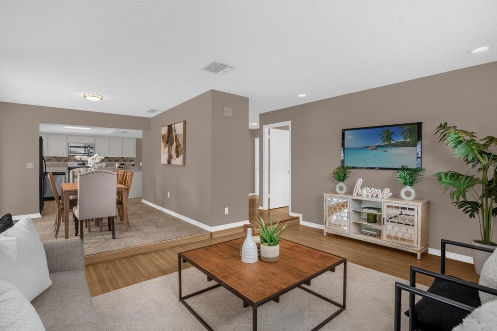 606 IRIS STREET, ALTAMONTE SPRINGS, FL — photo 4 of 30