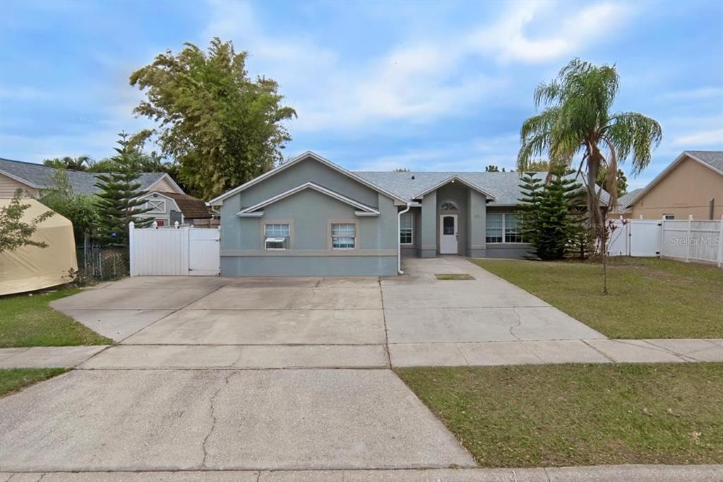 233 RED MAPLE DRIVE