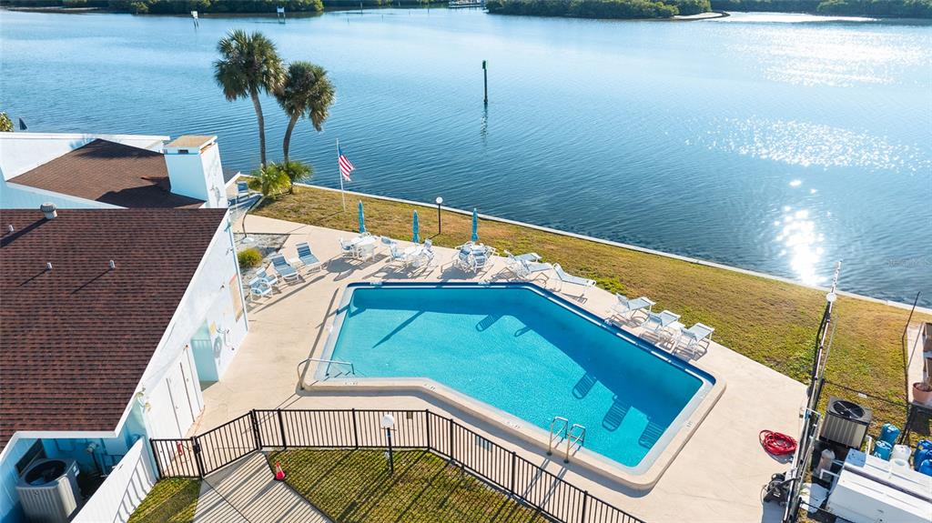 1 WINDRUSH BOULEVARD UNIT 21, INDIAN ROCKS BEACH, FL — photo 3 of 30