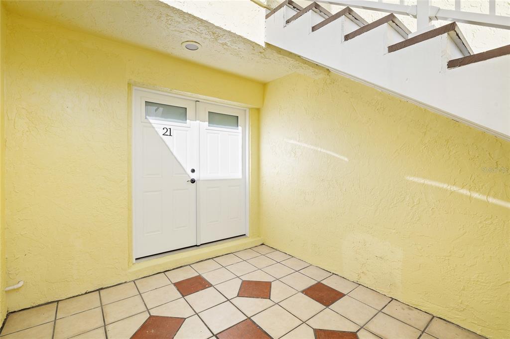 1 WINDRUSH BOULEVARD UNIT 21, INDIAN ROCKS BEACH, FL — photo 4 of 30