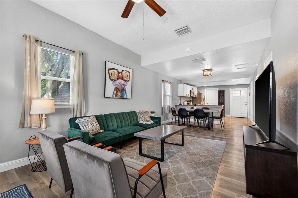 2604 E 18TH AVENUE, TAMPA, FL — photo 3 of 20
