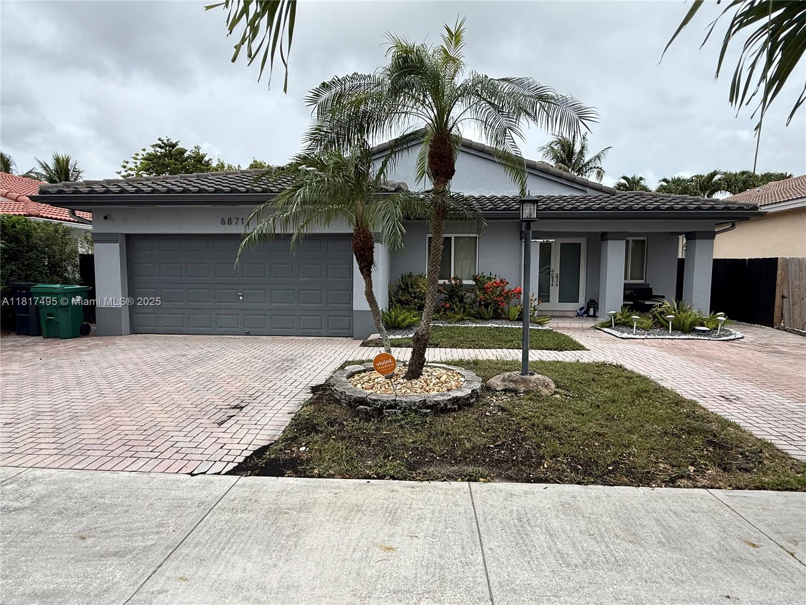6871 SW 159th Pl, Miami FL 33193