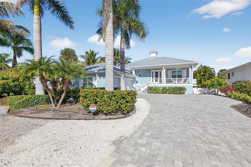 261 SEABREEZE COURT