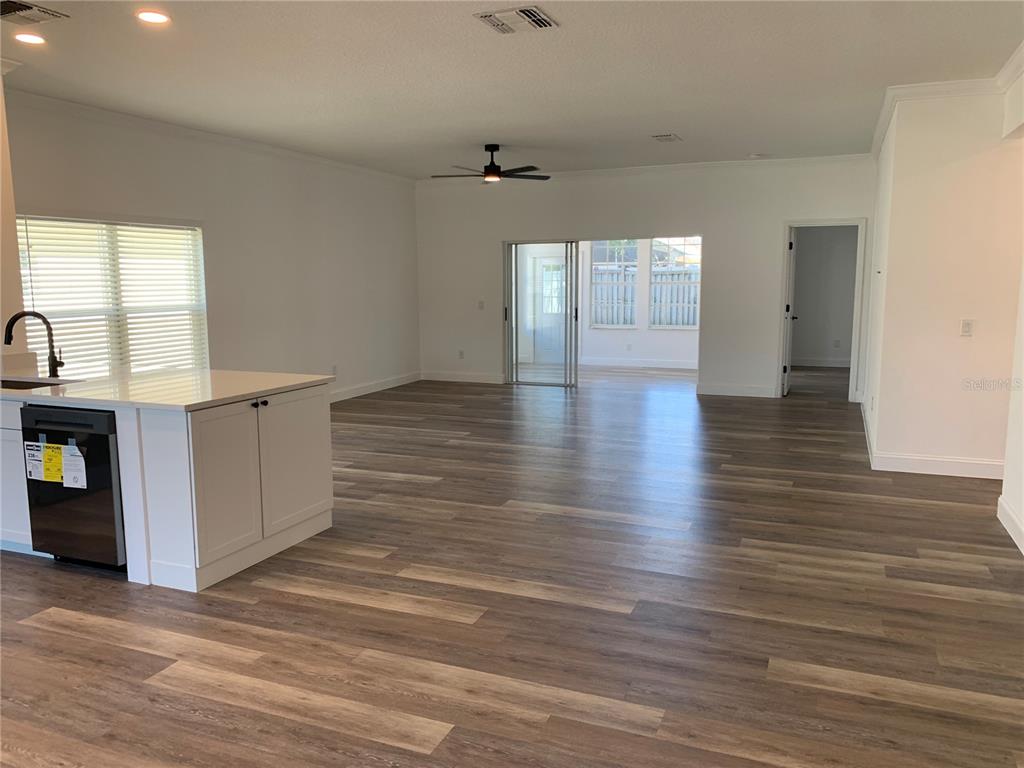 133 JAYBEE AVENUE, DAVENPORT, FL — photo 3 of 30