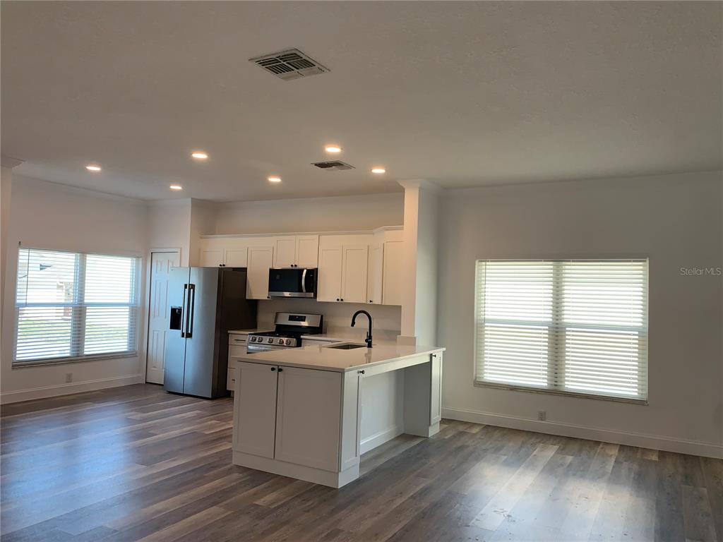133 JAYBEE AVENUE, DAVENPORT, FL — photo 4 of 30