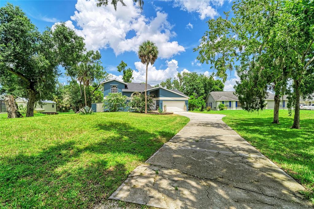6519 28TH AVENUE E, BRADENTON, FL — photo 4 of 30