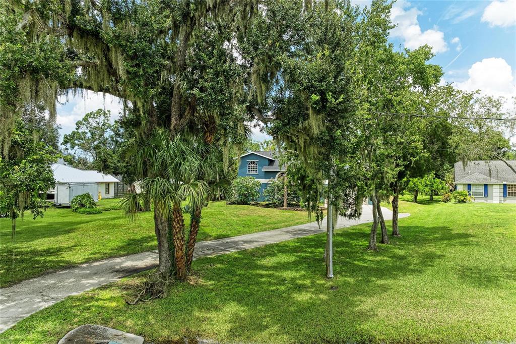 6519 28TH AVENUE E, BRADENTON, FL — photo 5 of 30
