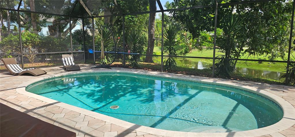 4907 82ND PLACE E, SARASOTA, FL — photo 2 of 25