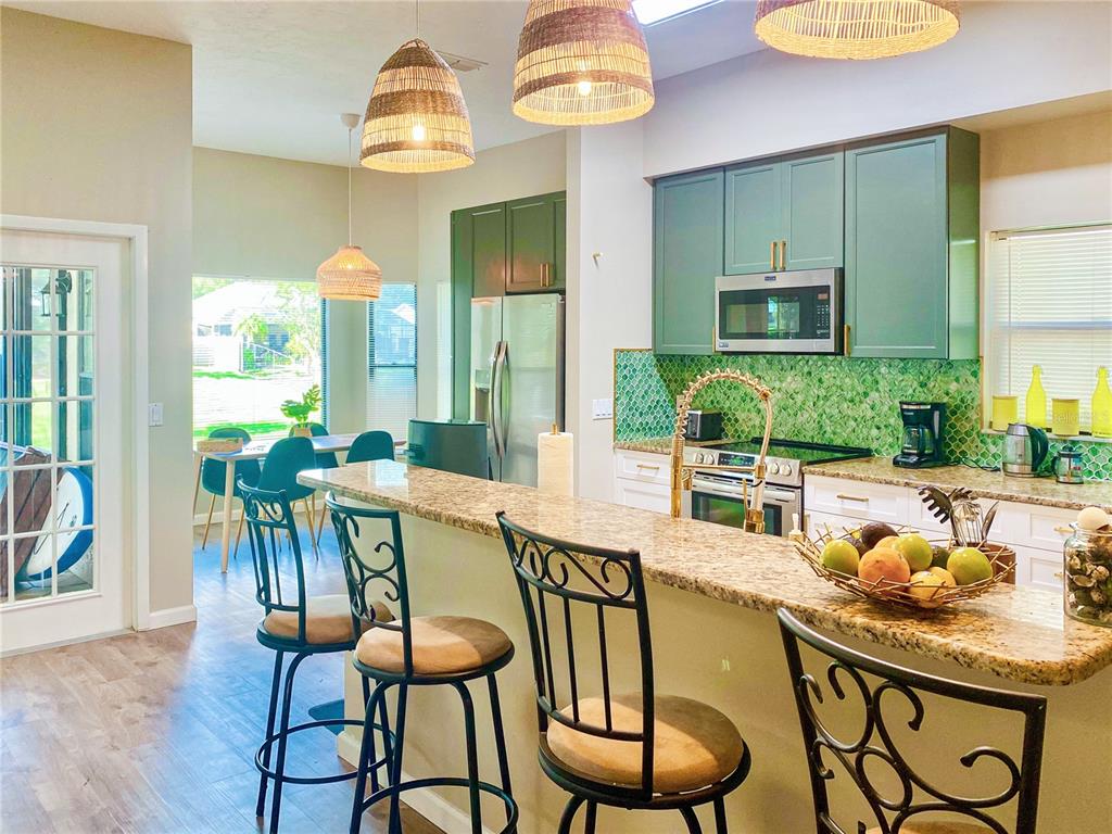 4907 82ND PLACE E, SARASOTA, FL — photo 3 of 25