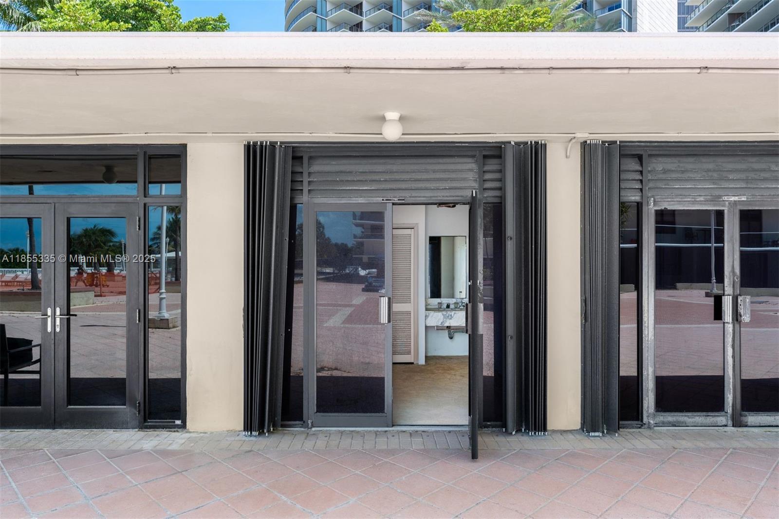 9801 Collins Ave, Bal Harbour FL 33154