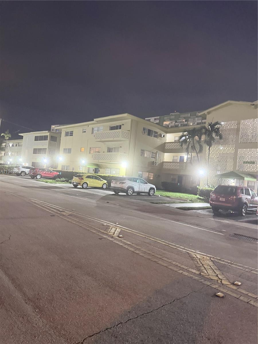 11930 NE 19th Dr # 28, North Miami FL 33181