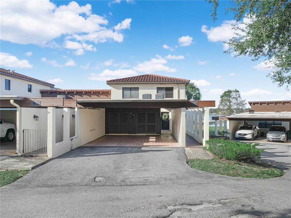 3 CASA LOMA WAY UNIT 3
