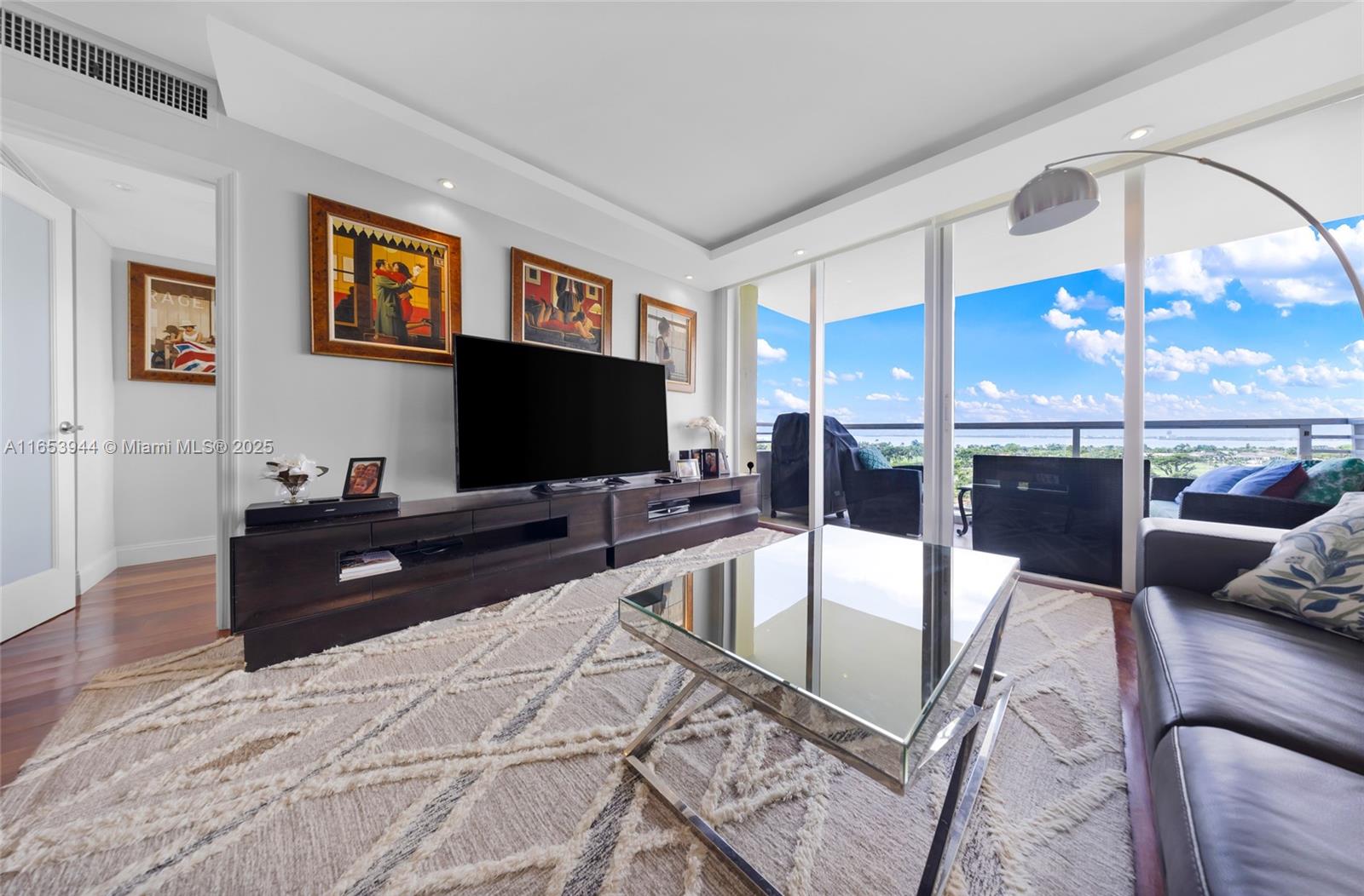 5600 Collins Ave # 14M, Miami Beach FL 33140