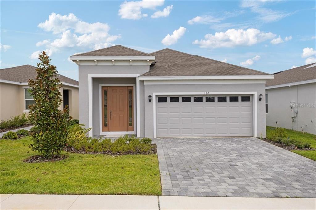 180 DUCKWEED AVENUE