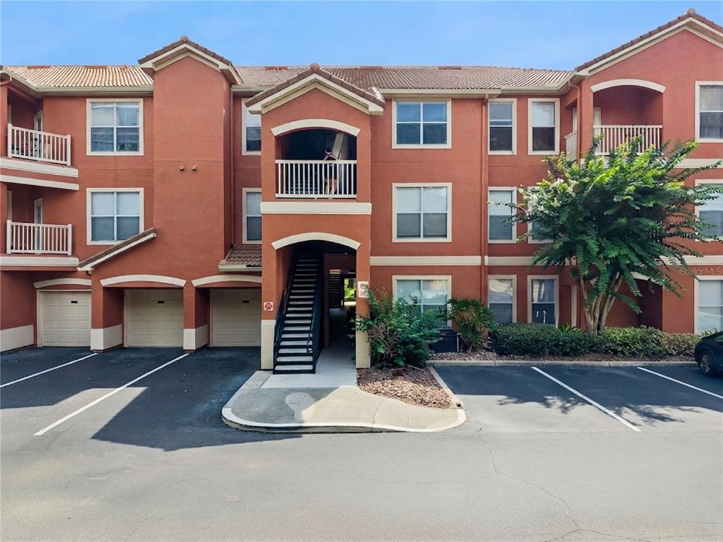 8813 VILLA VIEW CIRCLE UNIT 308
