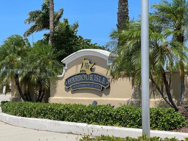 19 W Harbour Isle Dr W # 103, Fort Pierce FL 34949
