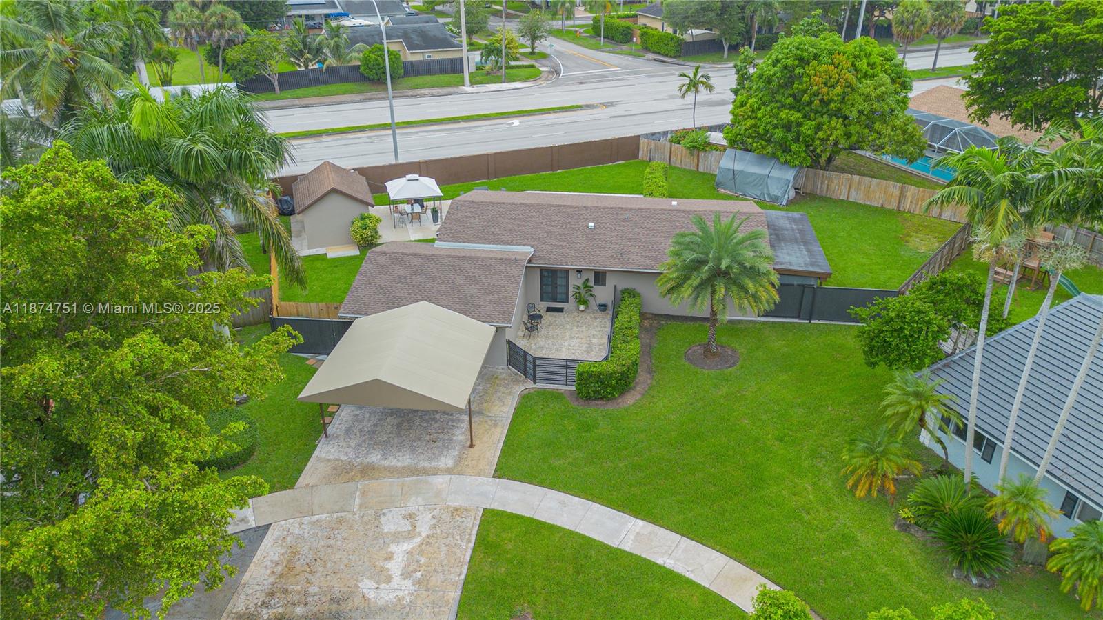 12800 SW 103rd Ter, Miami FL 33186
