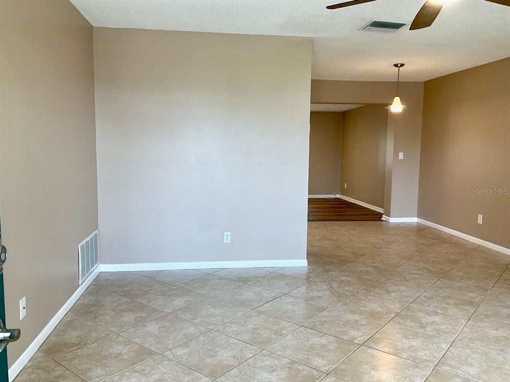4425 96TH AVENUE N, PINELLAS PARK, FL — photo 2 of 30