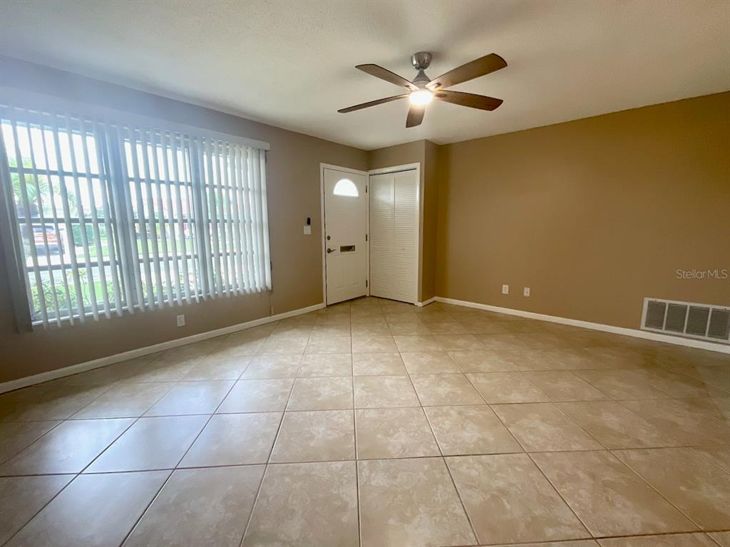 4425 96TH AVENUE N, PINELLAS PARK, FL — photo 5 of 30