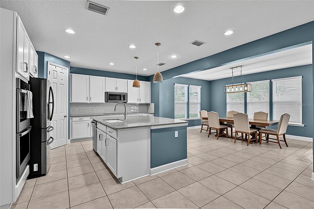 247 SANDSTONE DRIVE, ST AUGUSTINE, FL — photo 3 of 30