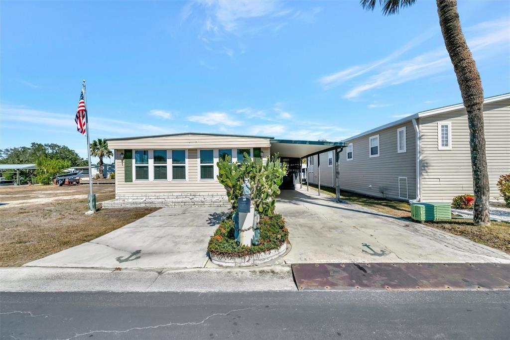 132 W SAINT LUCIA LOOP, APOLLO BEACH, FL — photo 2 of 30