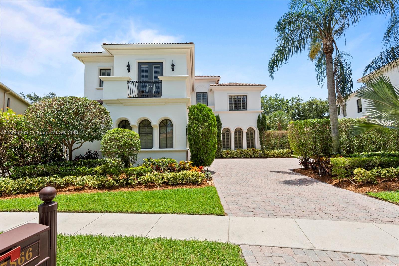 17866 Lake Azure Way, Boca Raton FL 33496