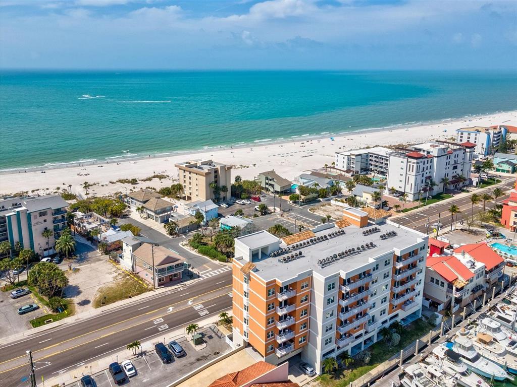 13101 GULF BOULEVARD UNIT 1304