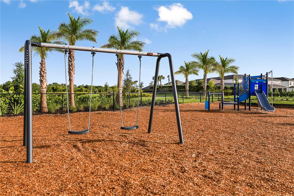 10839 ECLIPSE STREET, SARASOTA, FL — photo 3 of 22
