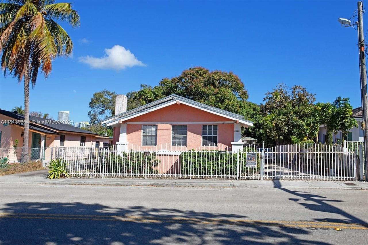 1237 SW 12 Ave, Miami FL 33129