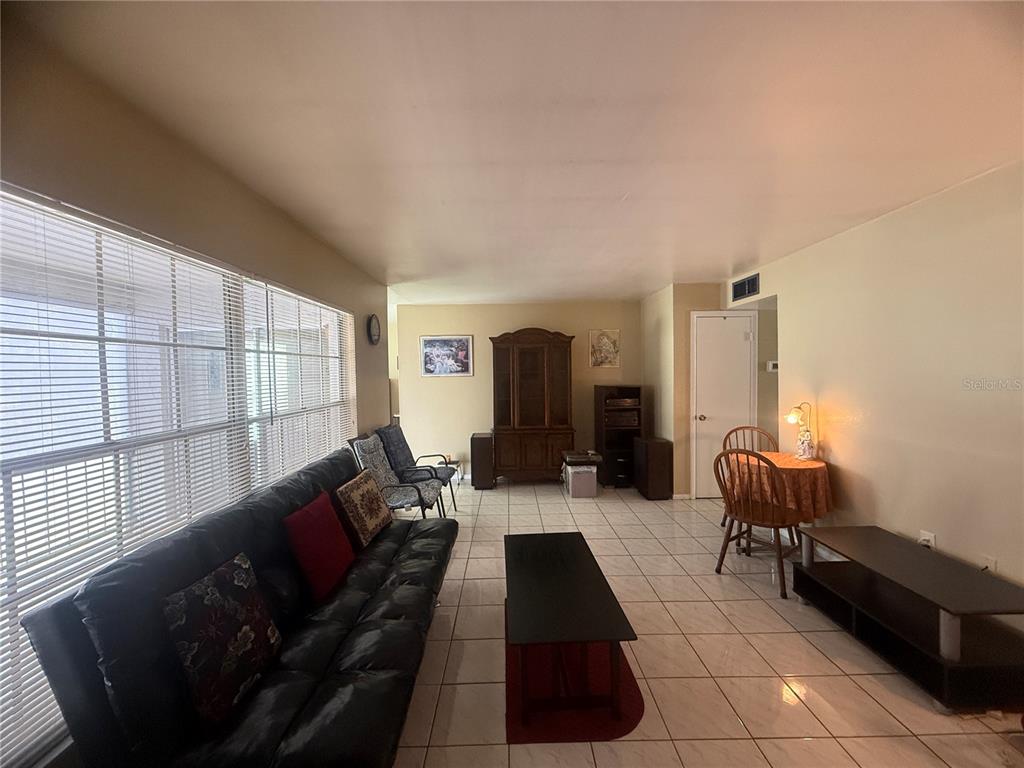 1034 PLANTATION DRIVE UNIT D4, KISSIMMEE, FL — photo 3 of 20