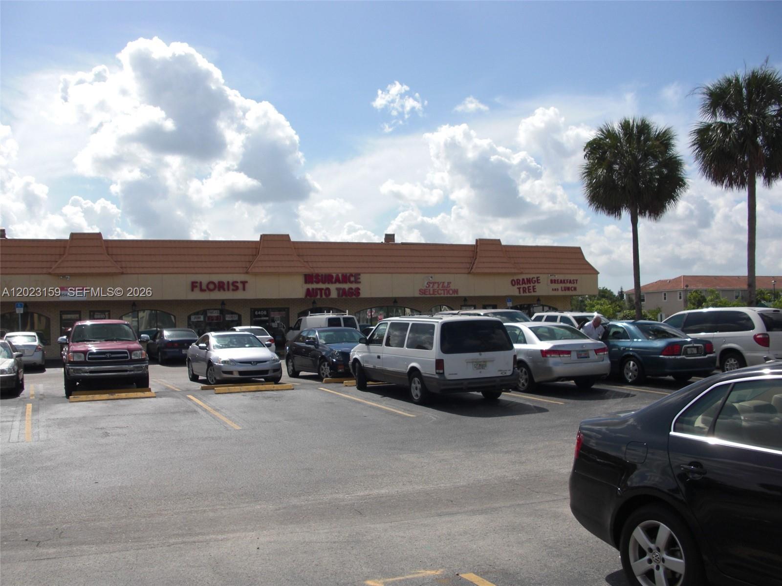 6408 N University Dr, Tamarac FL 33321