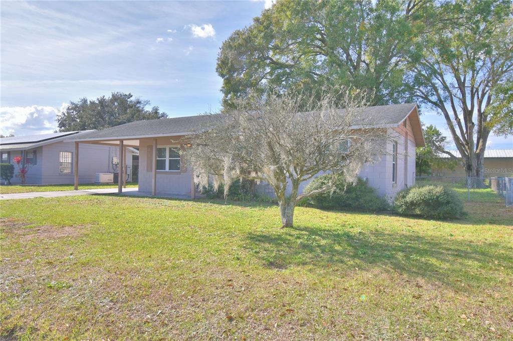 2594 SUN ACRES BOULEVARD