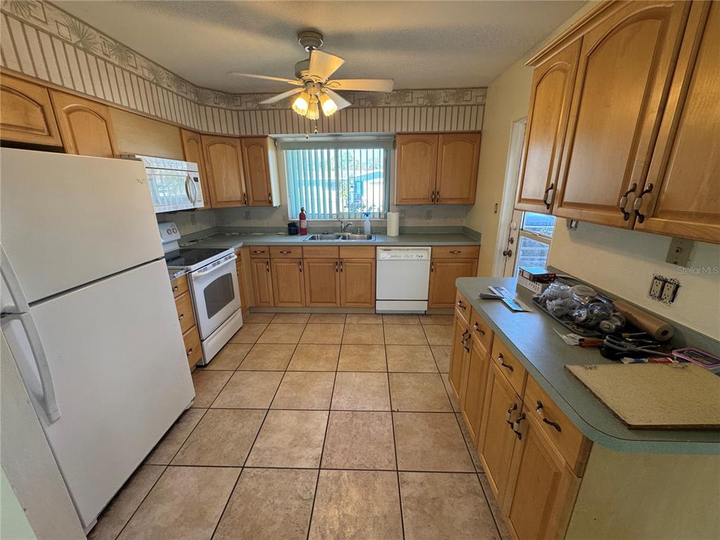 264 GLEN OAK ROAD, VENICE, FL — photo 3 of 16