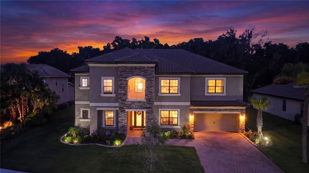 1480 BEACON DRIVE