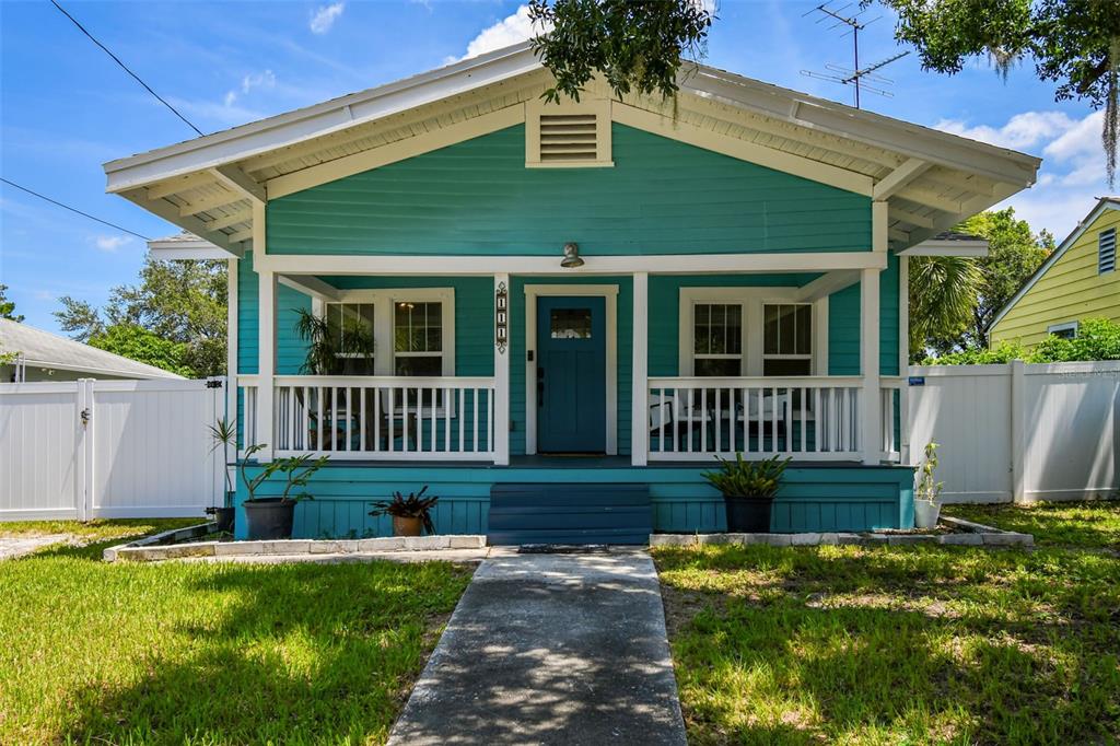 111 W IDA STREET