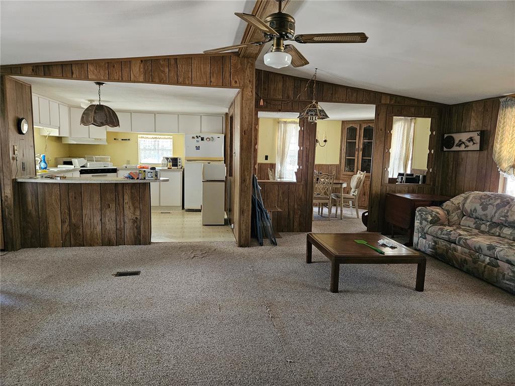 6246 E MCMULLEN ROAD, FLORAL CITY, FL — photo 3 of 13