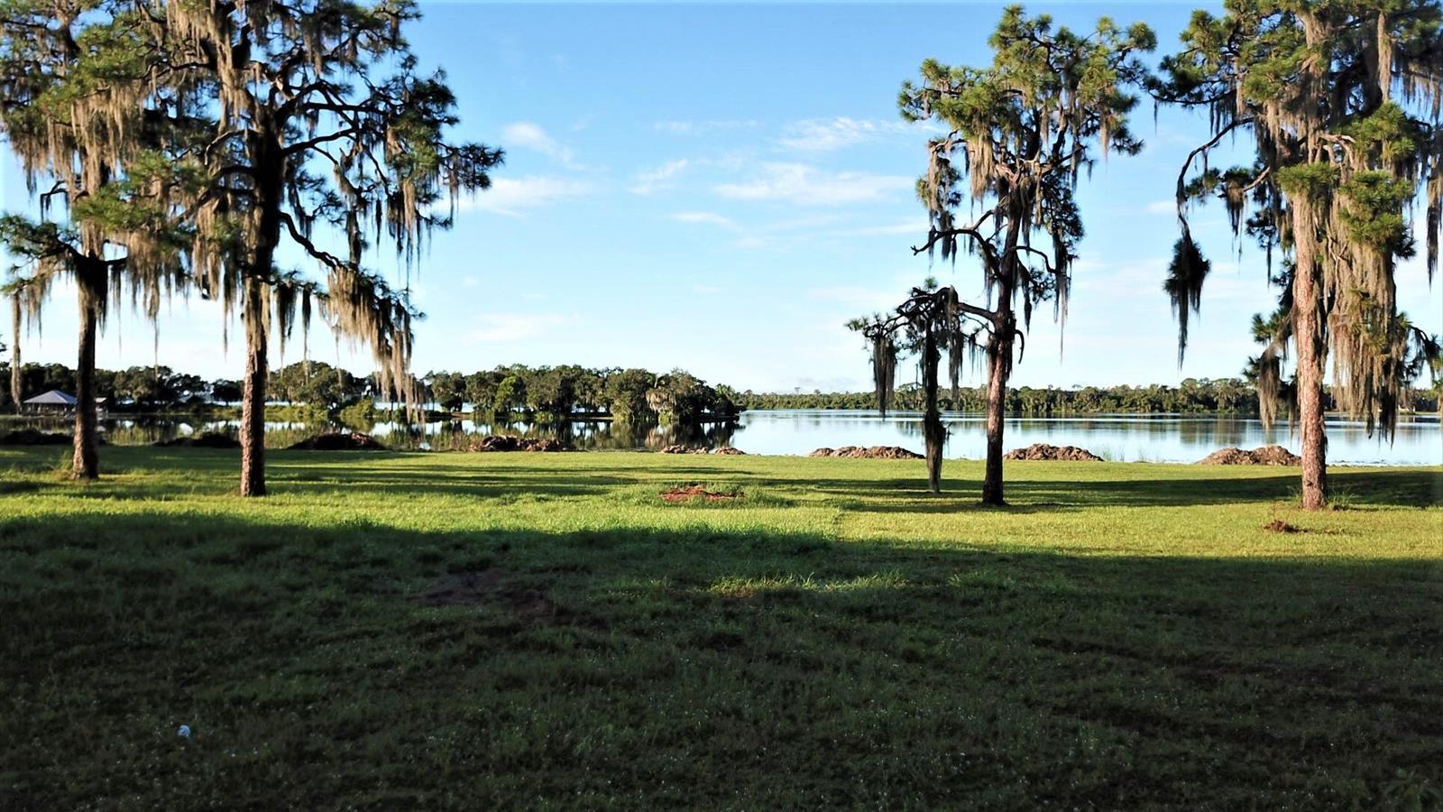 1040 Lake June Road, Lake Placid FL 33852