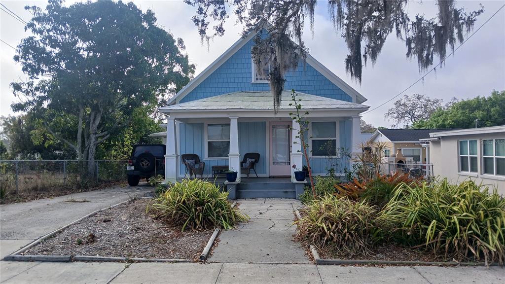 542 DIVISION STREET