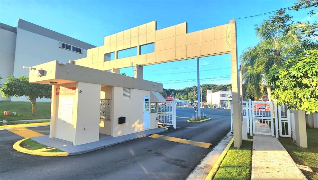 500 Ave. West Main E COND. LAS VILLAS DE BAYAMON UNIT 2B5