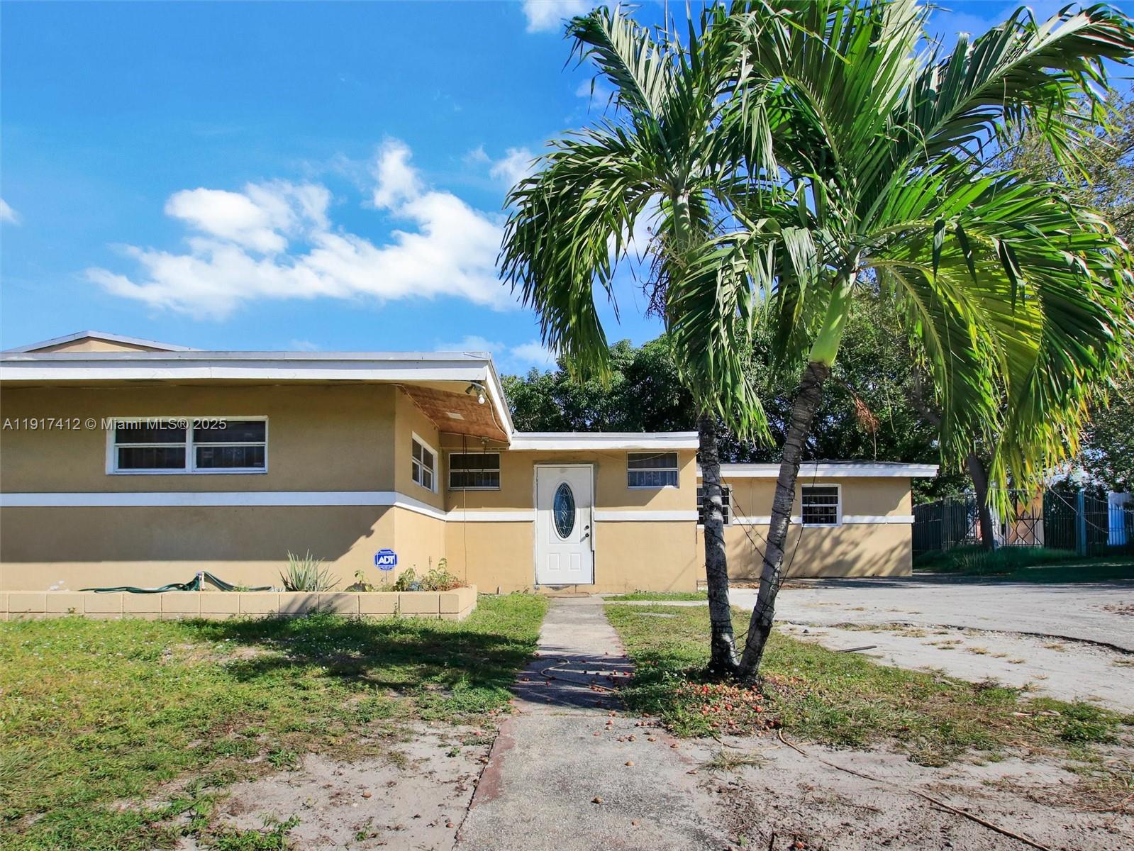 18701 NW 39th Ct, Miami Gardens FL 33055