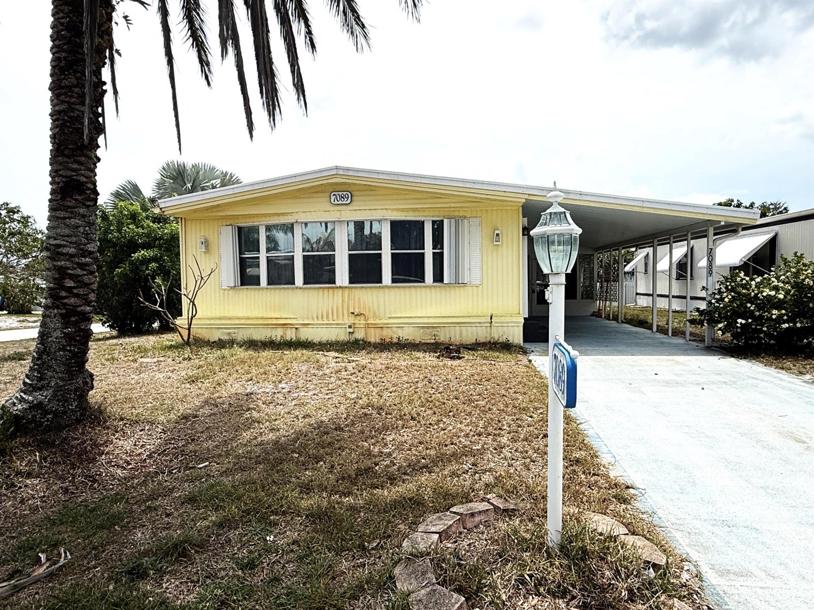 7089 SE Bluebird Circle, Hobe Sound FL 33455