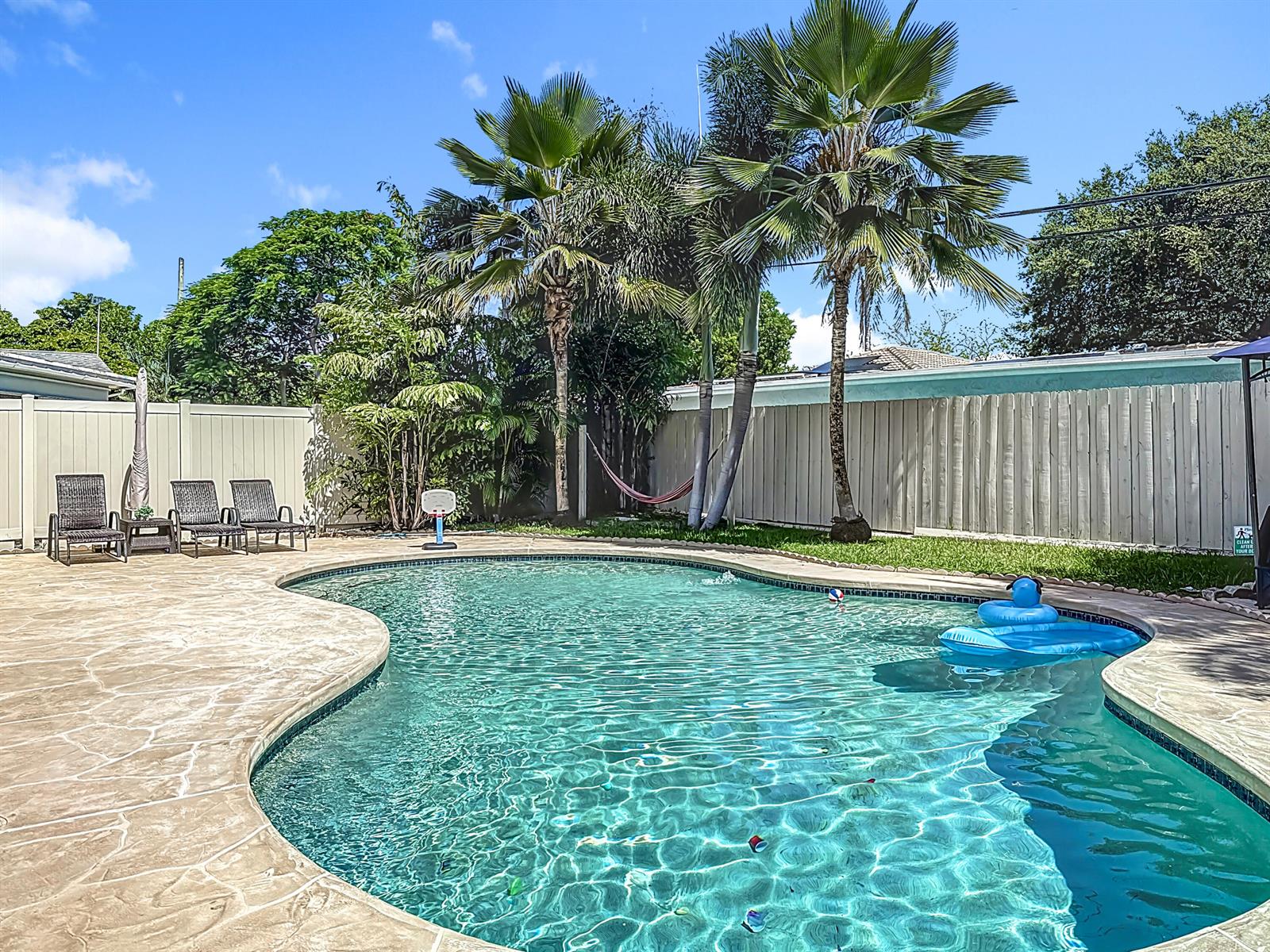 2601 NE 18th Street, Pompano Beach FL 33062